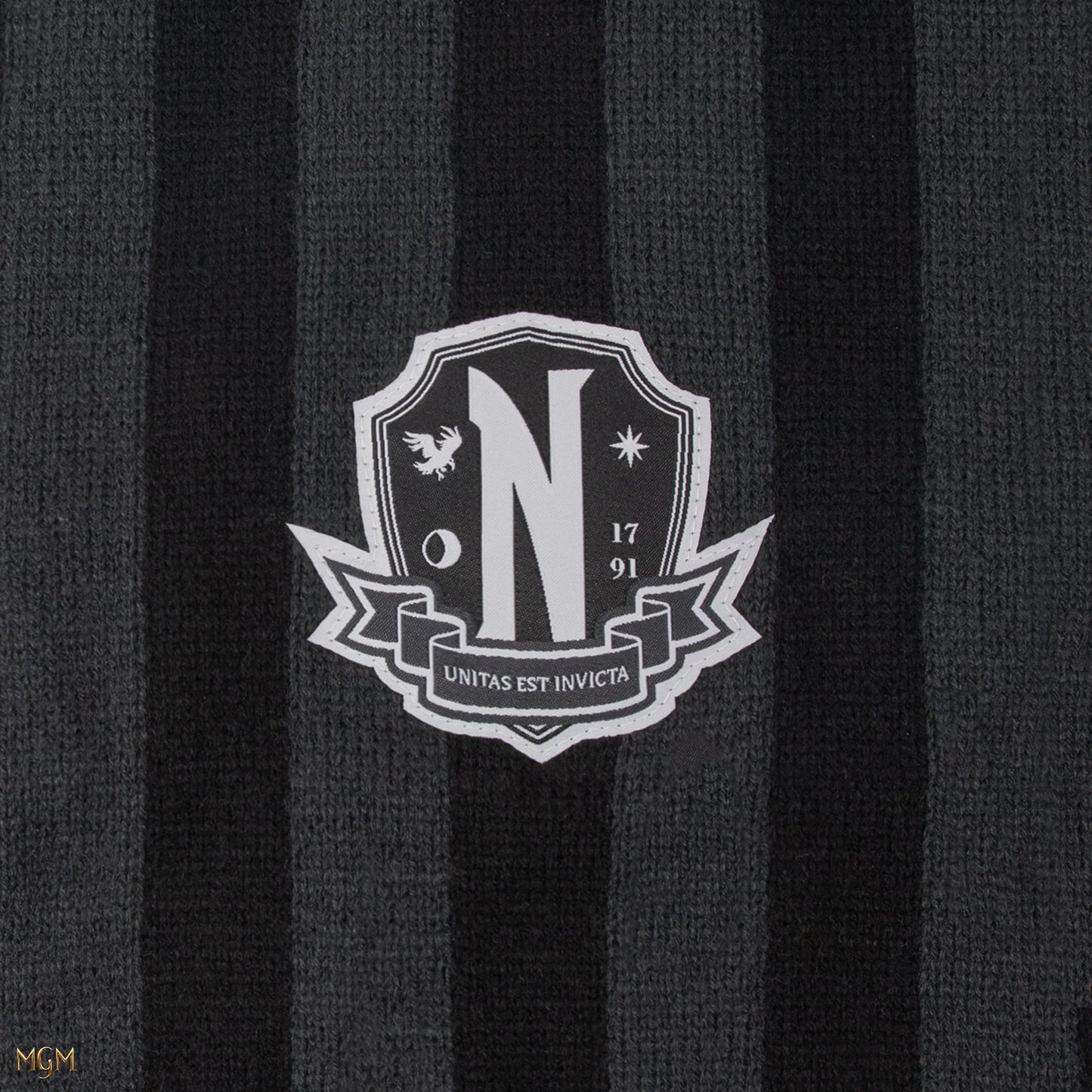 CR1072 - MERCOLEDI' - SCIARPA NERA - NEVERMORE ACADEMY