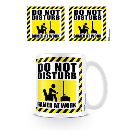 Gamer at Work Mug Do not Disturb - TAZZA